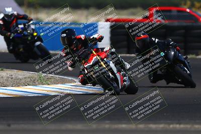 media/Jun-07-2025-TrackDaz (Sat) [[4413525952]]/B Group/1220pm (Turn 1)/